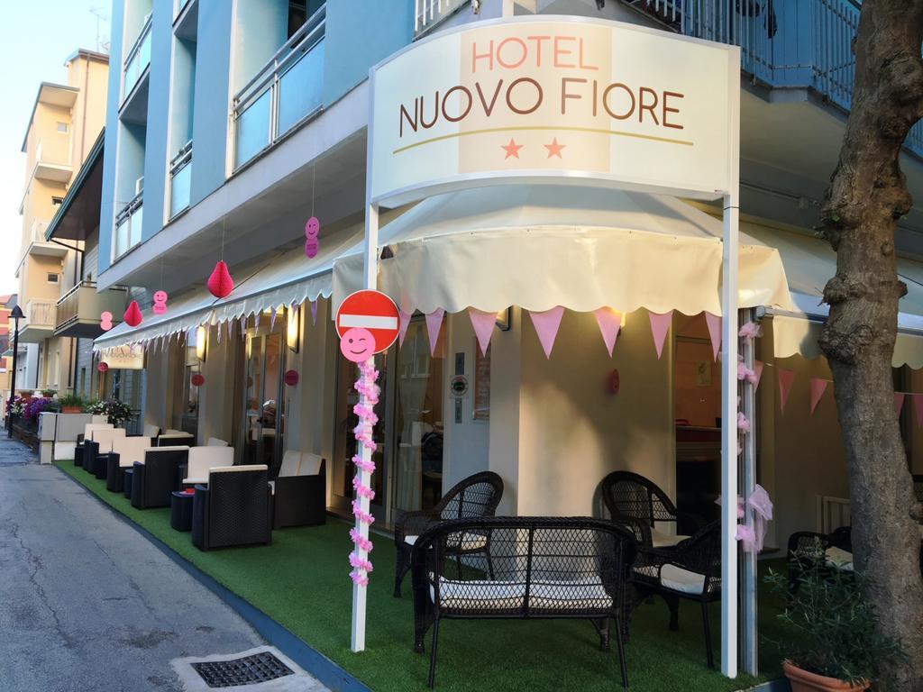 Hotel Nuovo Fiore Cattolica Luaran gambar