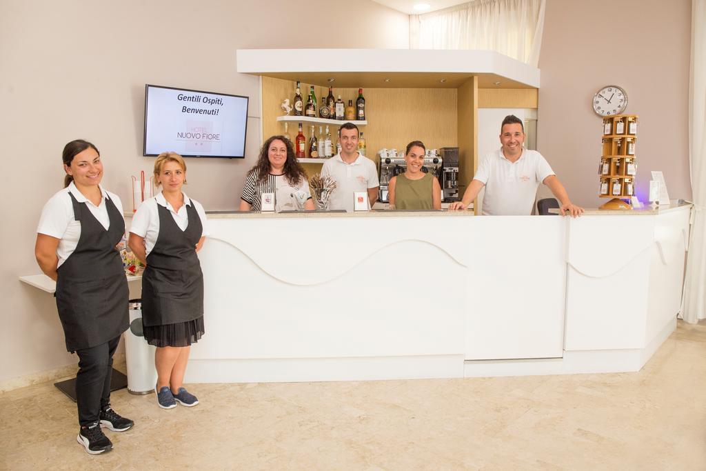 Hotel Nuovo Fiore Cattolica Luaran gambar
